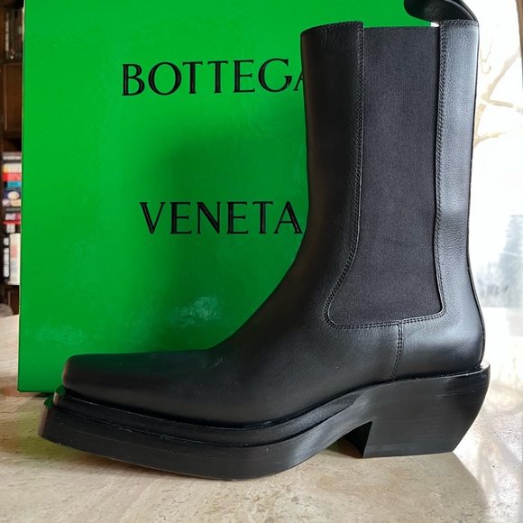 NEW BOTTEGA VENETA BOOTS CHELSEA BLACK LEATHER SZ- 38. 100% Authentic - Picture 10 of 11